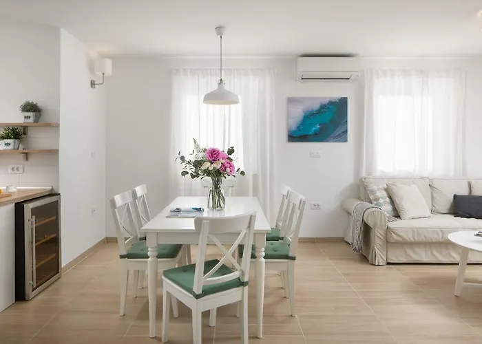 Meadow Labin (Istria)